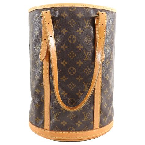 louis vuitton bucket tote.